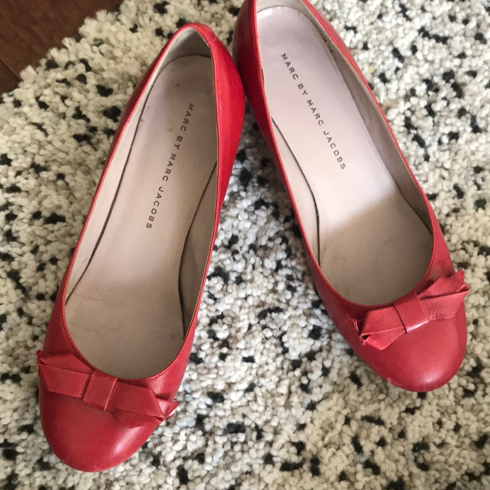 Marc by Marc Jacobs red low heels size 6
